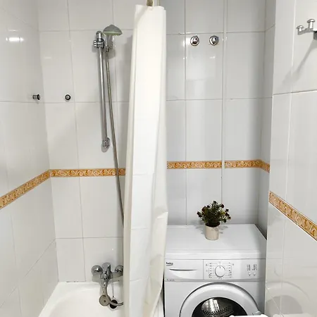 Studio In The Center Of With Terrace Daire